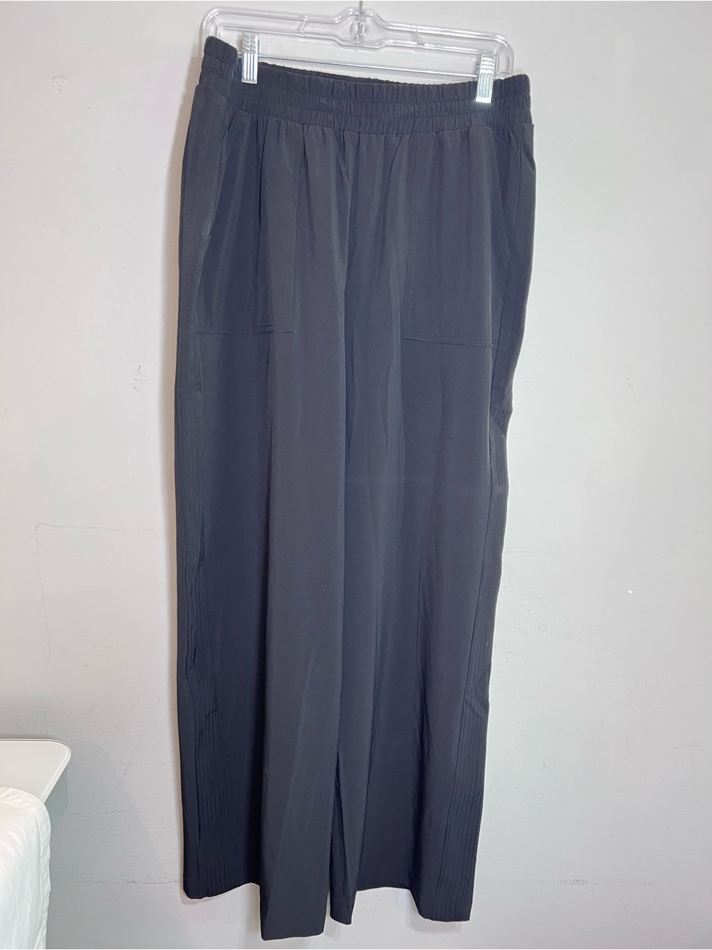 Soma New with tag  Everstretch relaxed fit wide leg black pants size large